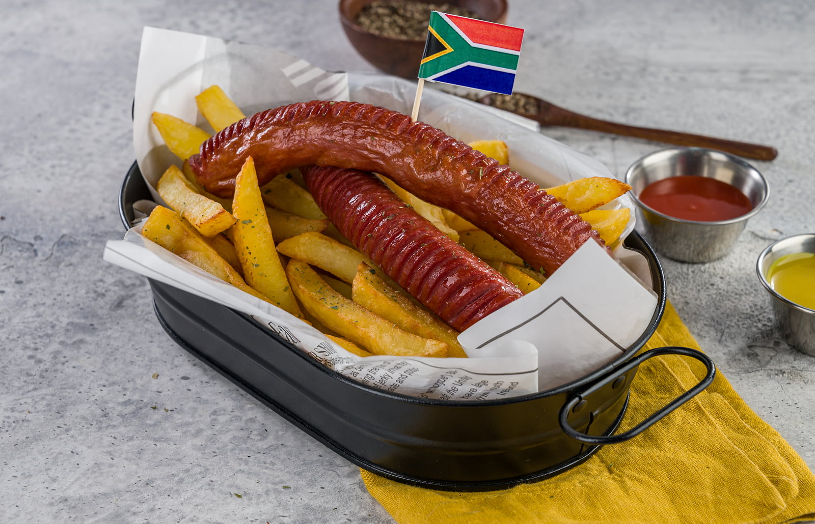 saucy roll with fries